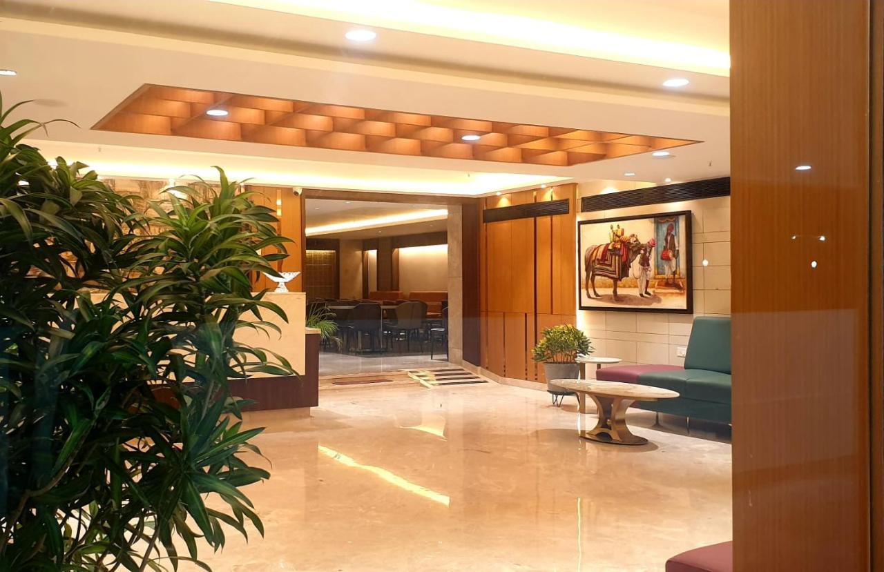 Hotel Silver Cle Haidarábád Kültér fotó
