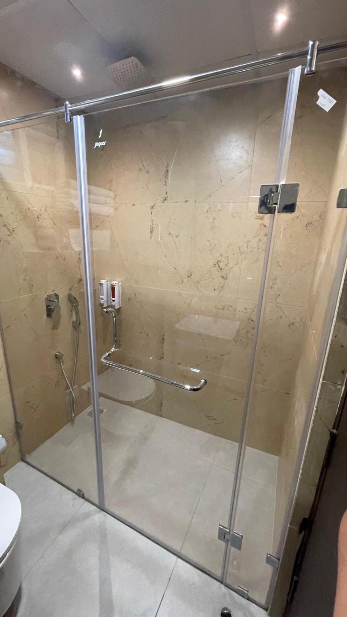 Hotel Silver Cle Haidarábád Kültér fotó