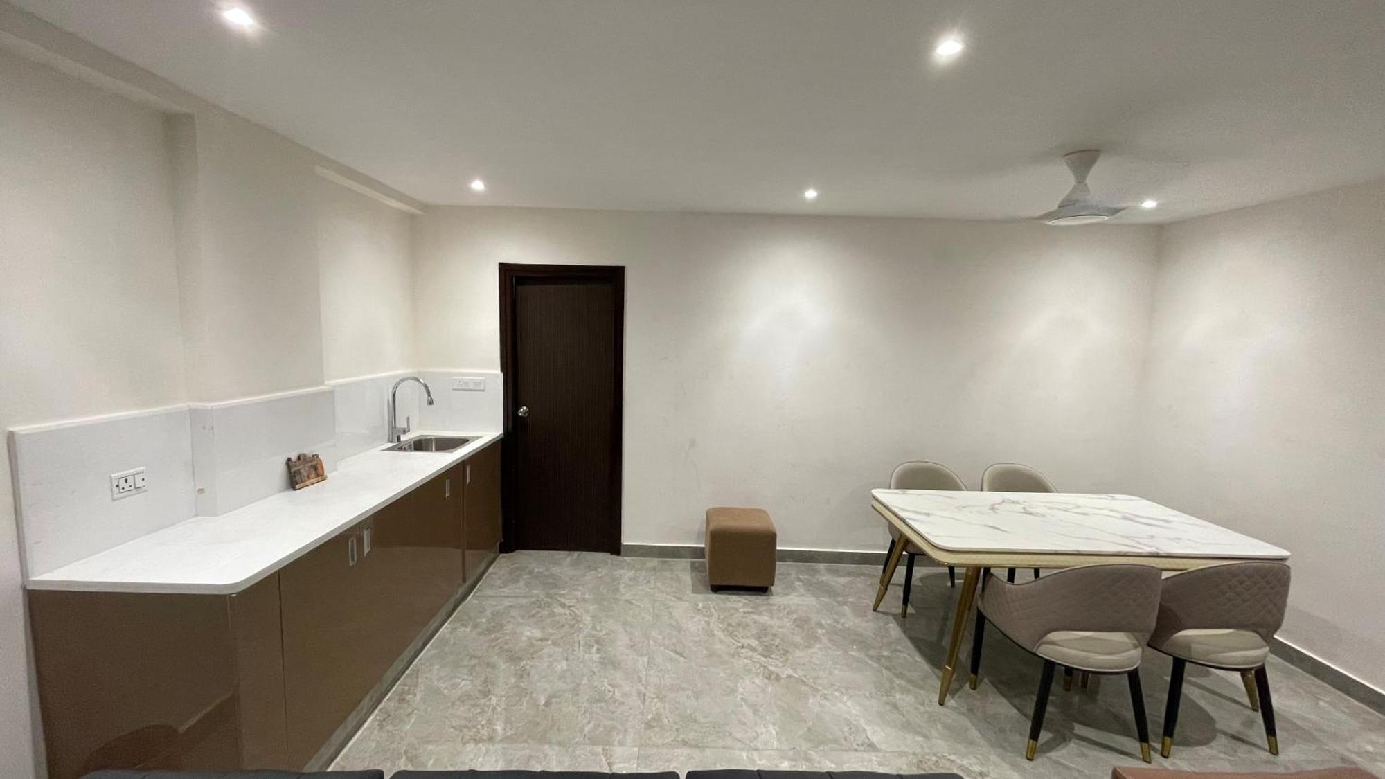 Hotel Silver Cle Haidarábád Kültér fotó